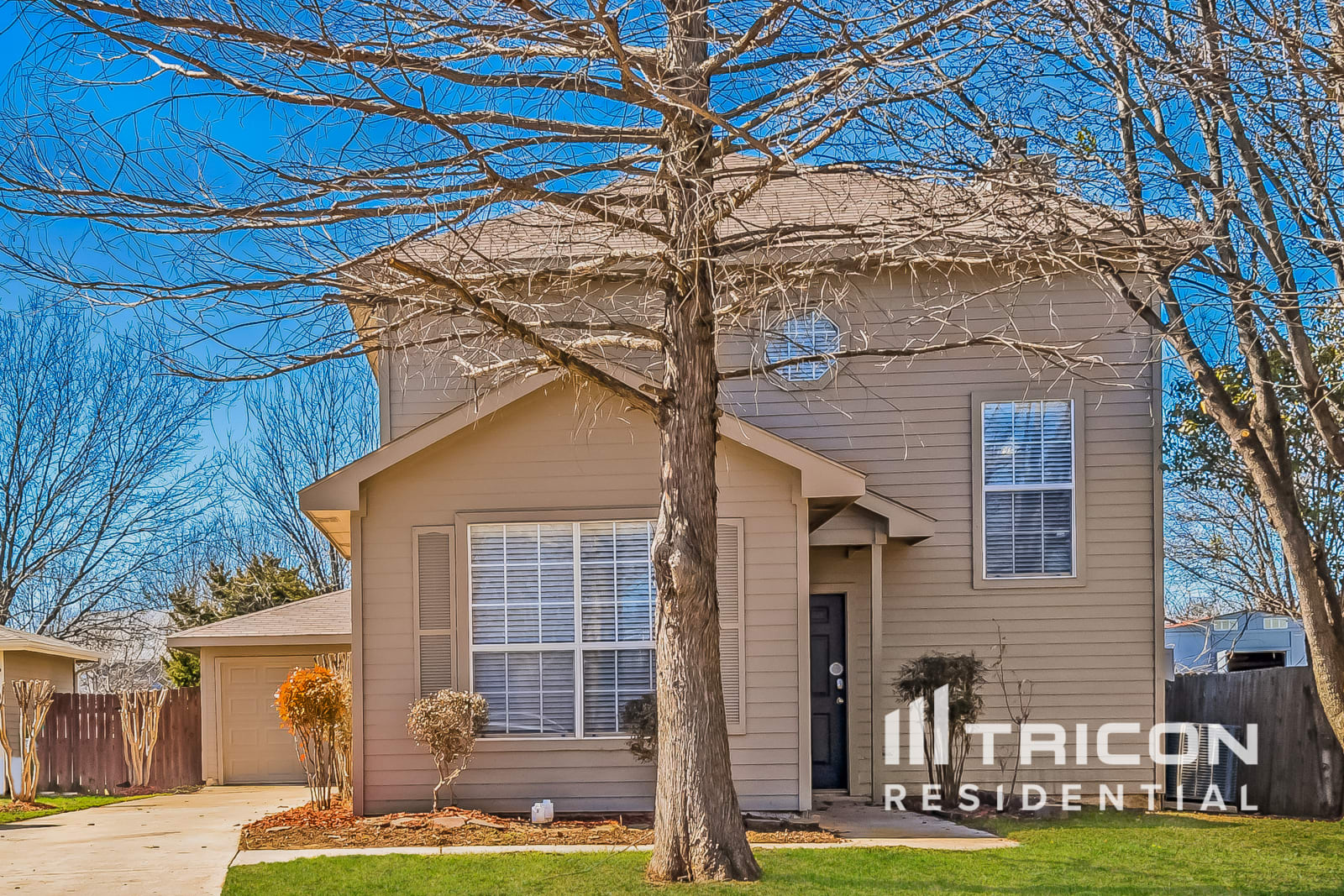 813 Indigo Denton TX