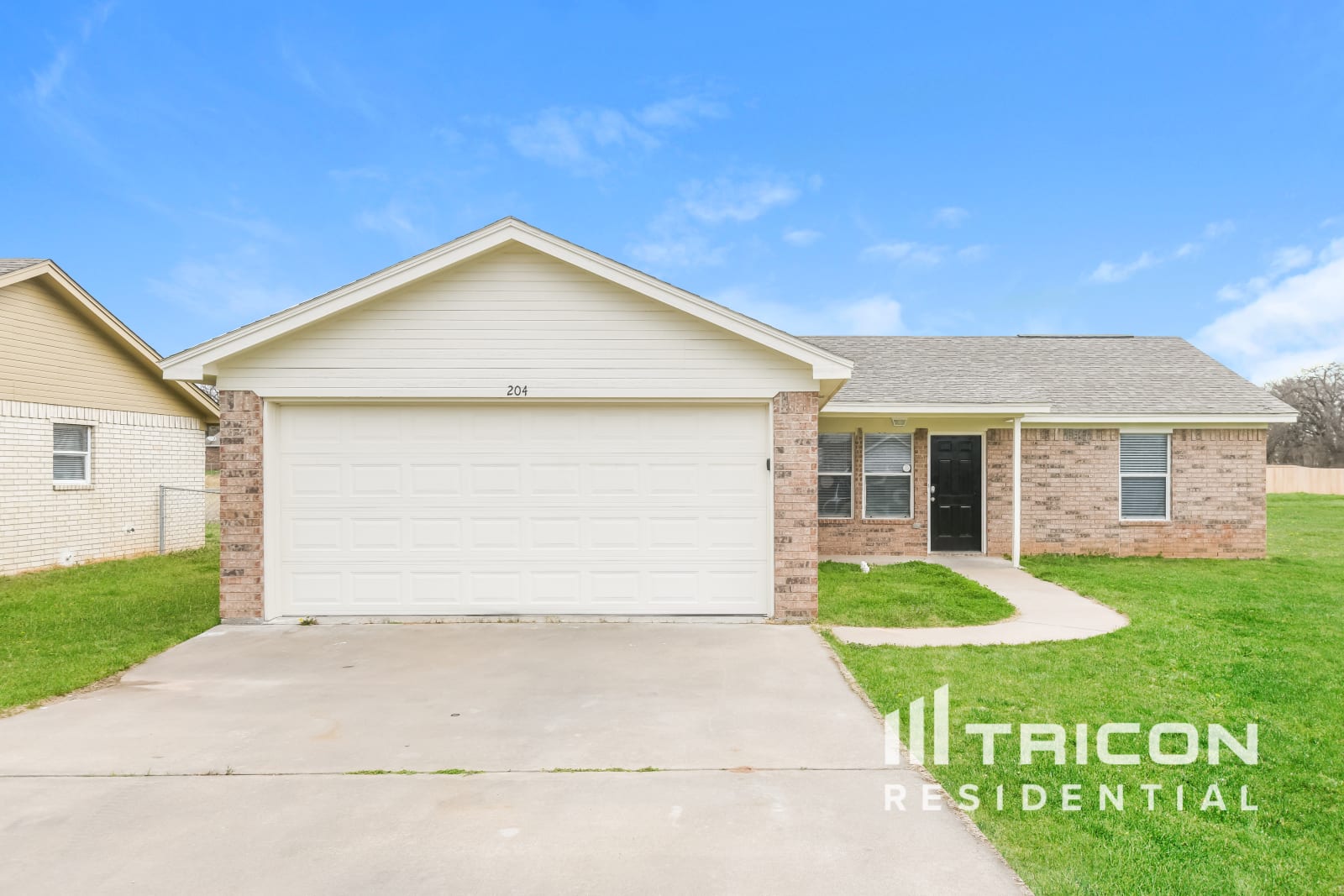 204 Dean Court Granbury TX
