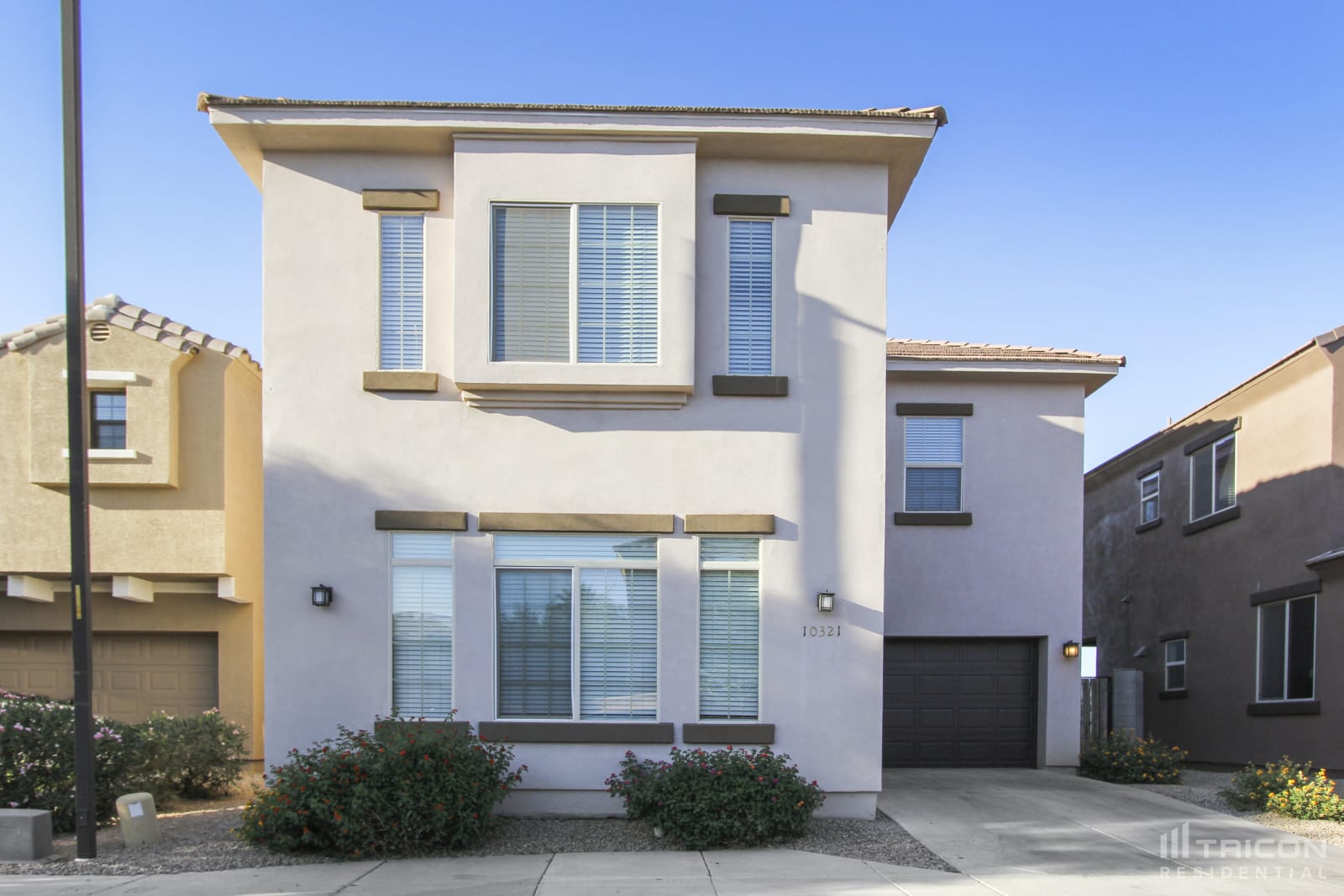 10321 W Monterosa Avenue Phoenix AZ
