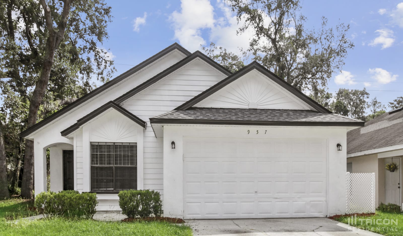 957 Royal Oaks Drive Apopka FL