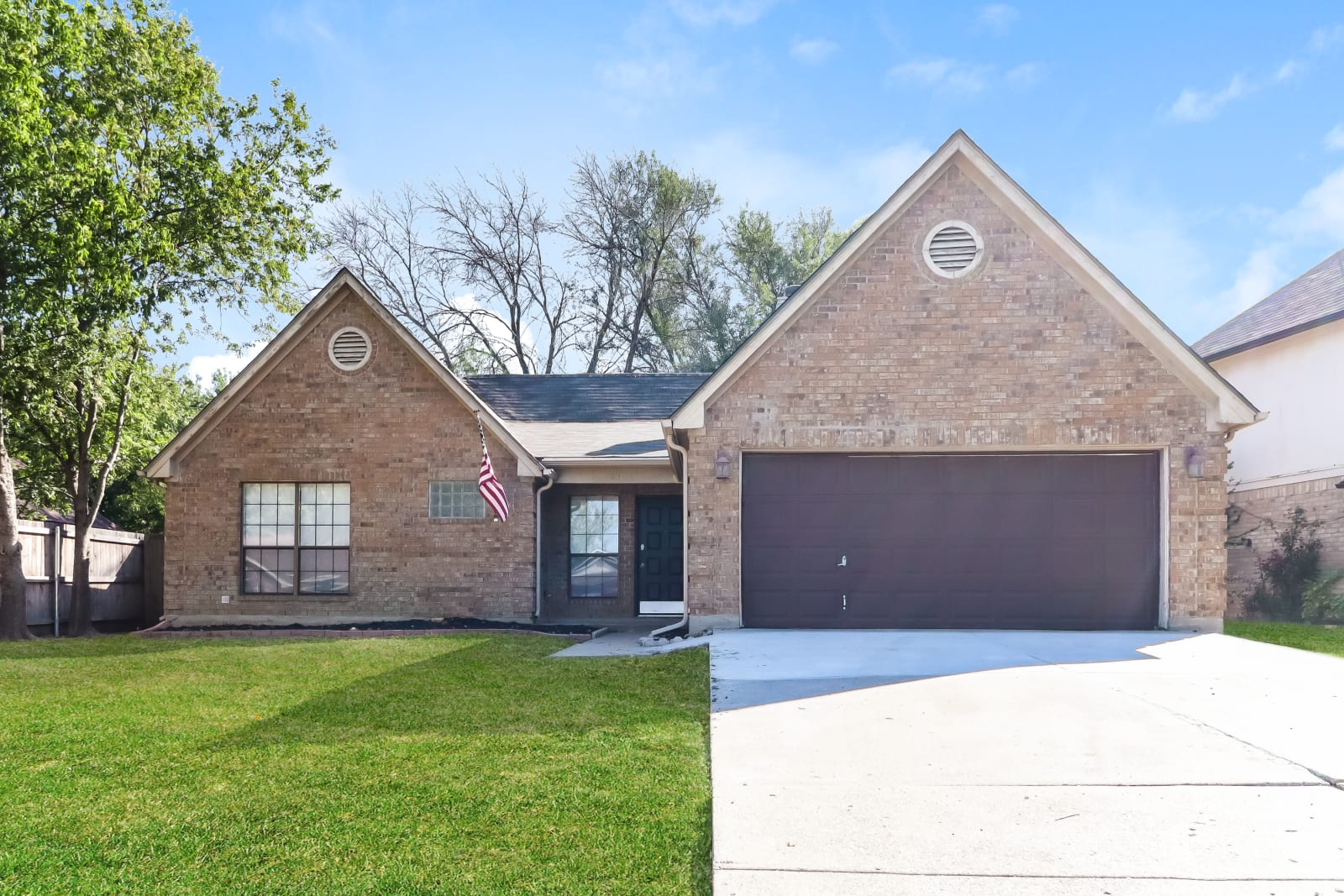 6105 Maple Leaf Drive Arlington TX