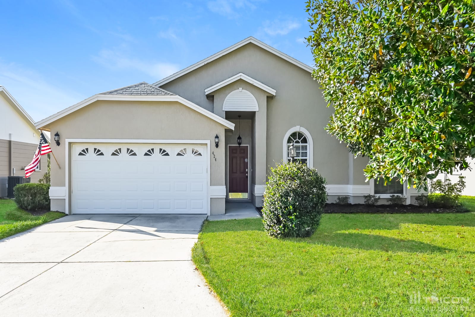 424 Emerald Cove Loop Lakeland FL