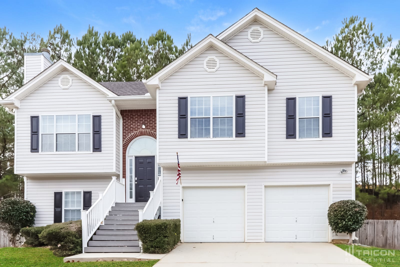 11001 Knotty Pine Place Hampton GA