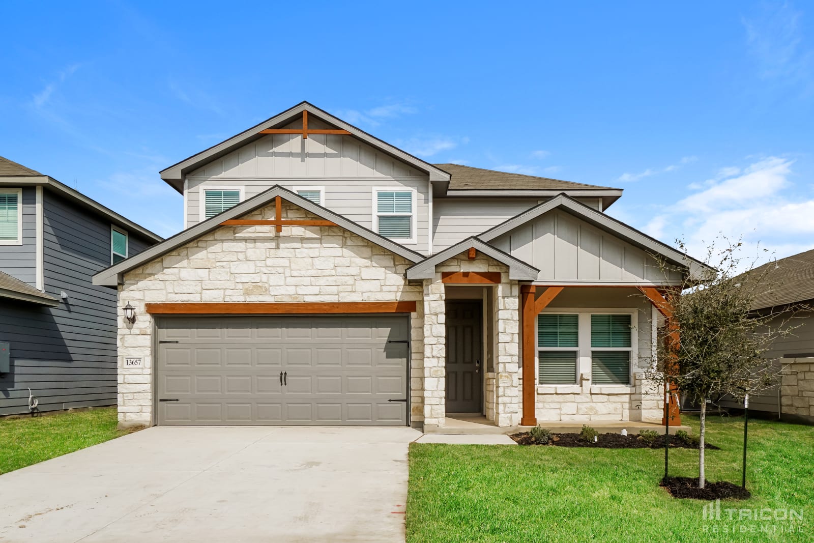 13657 Paxton Boulevard St. Hedwig TX