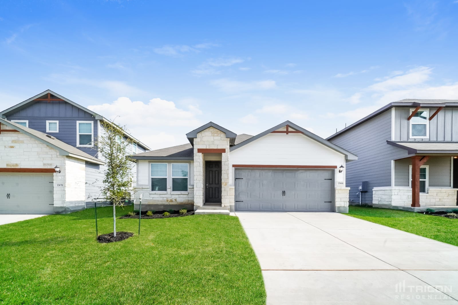 13666 Paxton Boulevard St. Hedwig TX