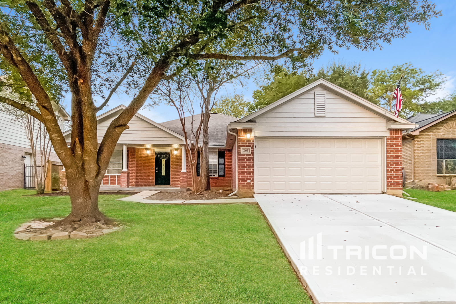 263 Indian Falls S Montgomery TX
