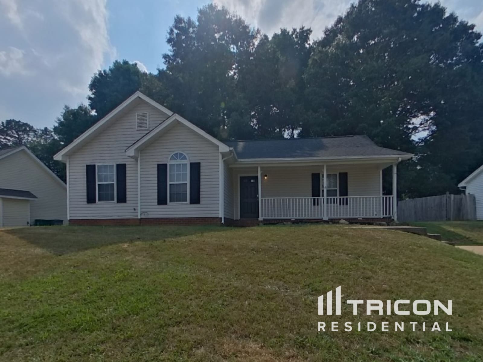 1128 Summit Hills Drive Charlotte NC