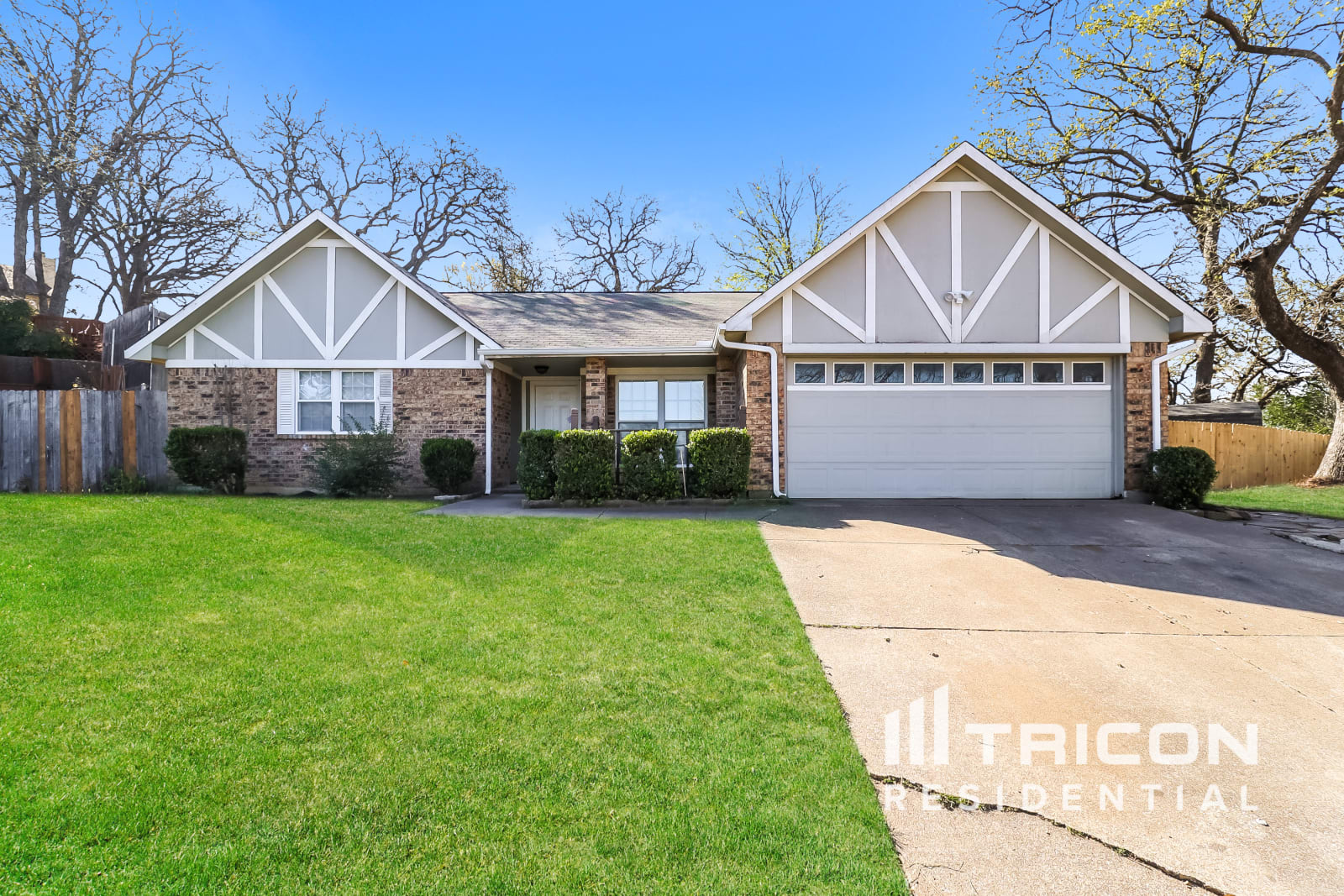 3412 Ridge Haven Cir Bedford TX