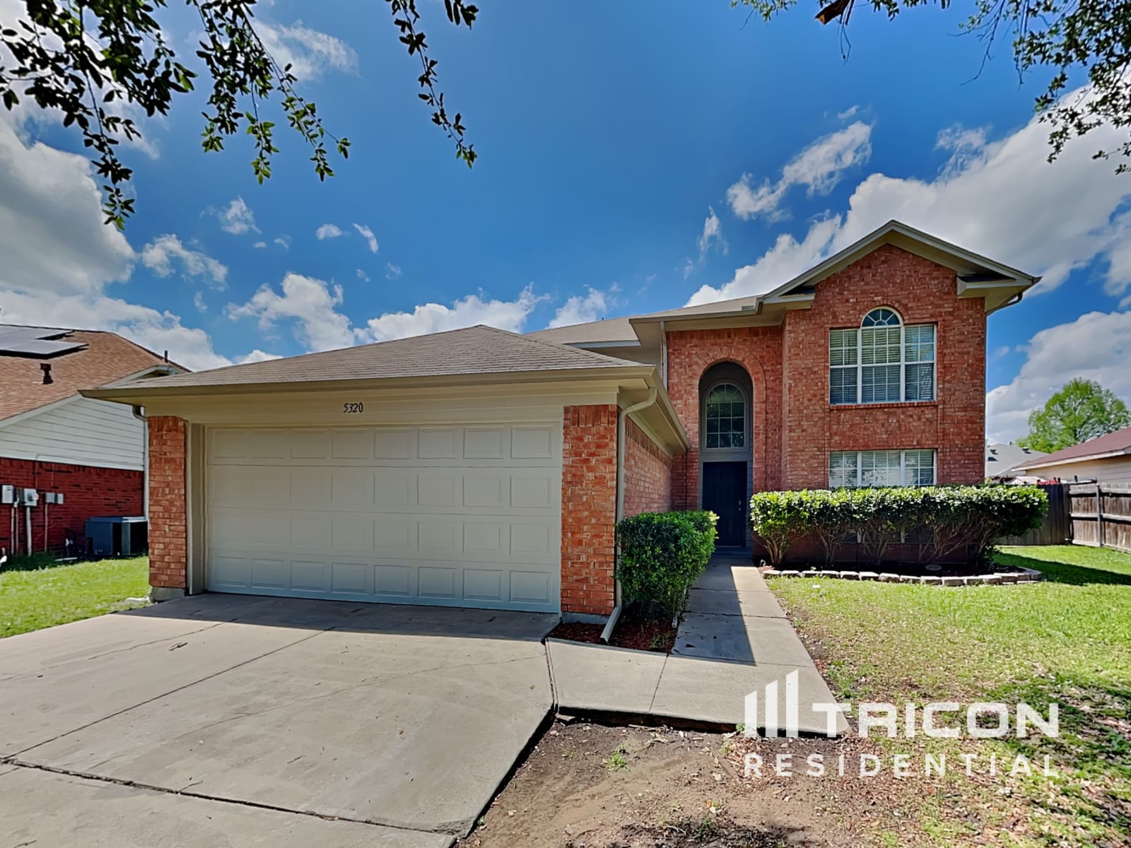 5320 Tennis Villa Dr Arlington TX