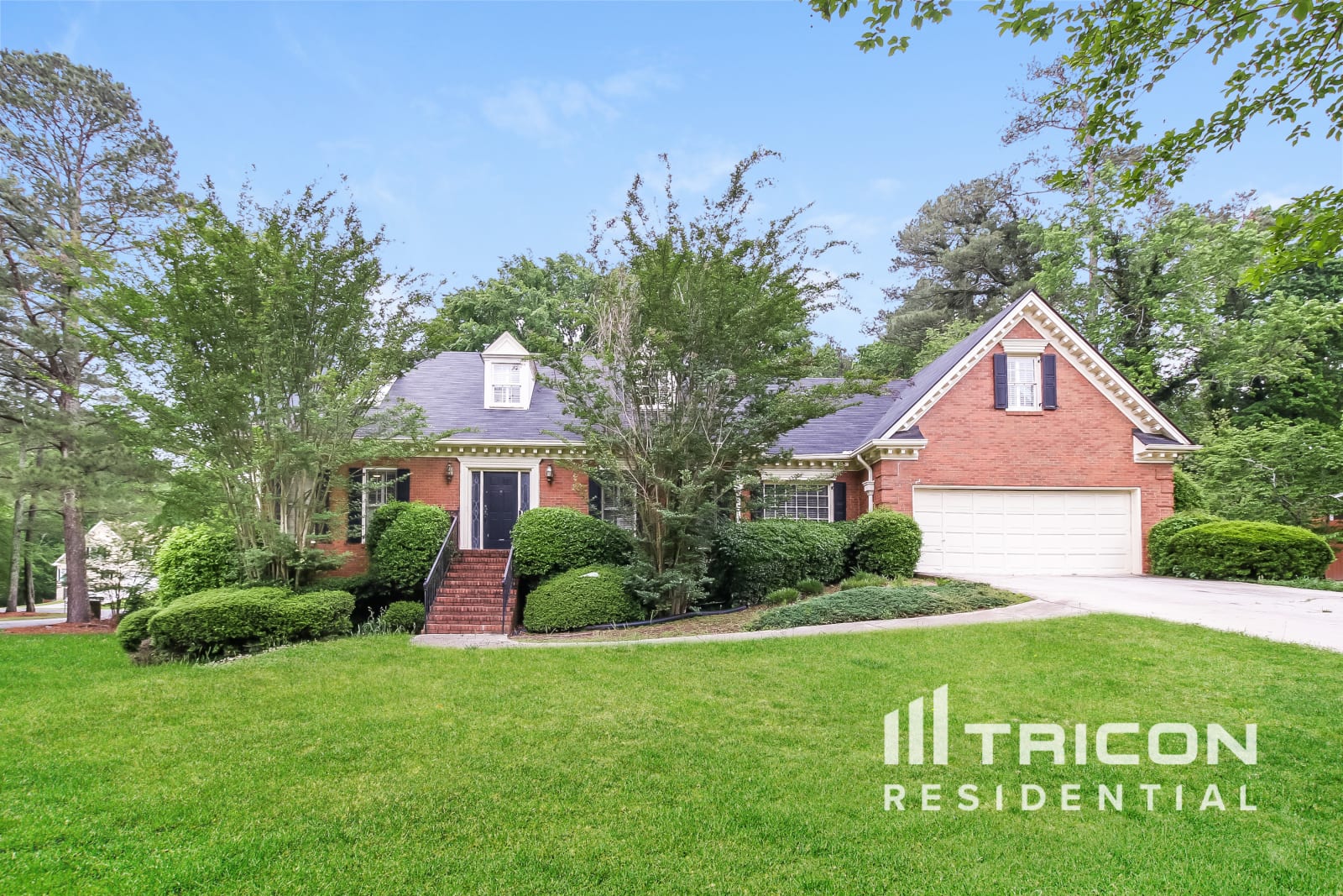 5221 Clearwater Dr SW Stone Mountain GA
