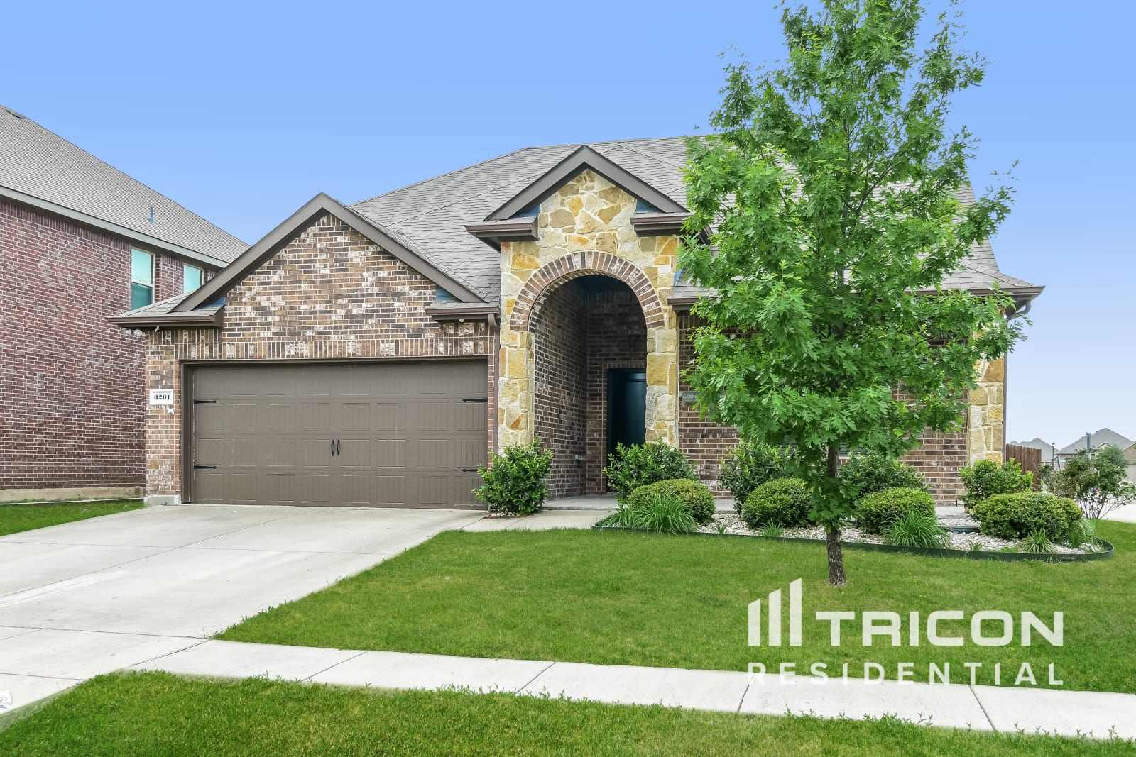 3201 Shady River Trl Royse City TX
