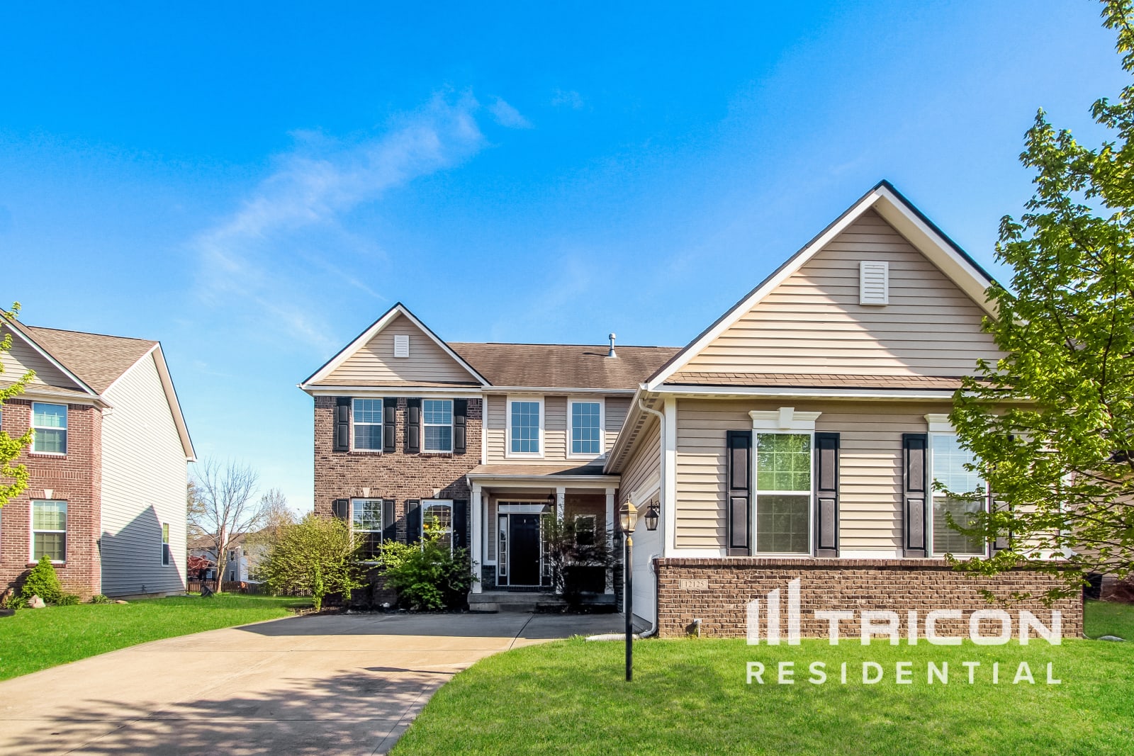 12125 Eddington Place Fishers IN