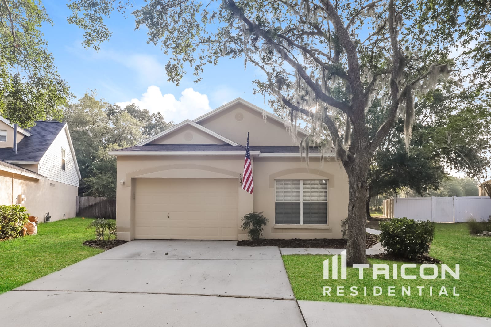 6225 Kiteridge Drive Lithia FL