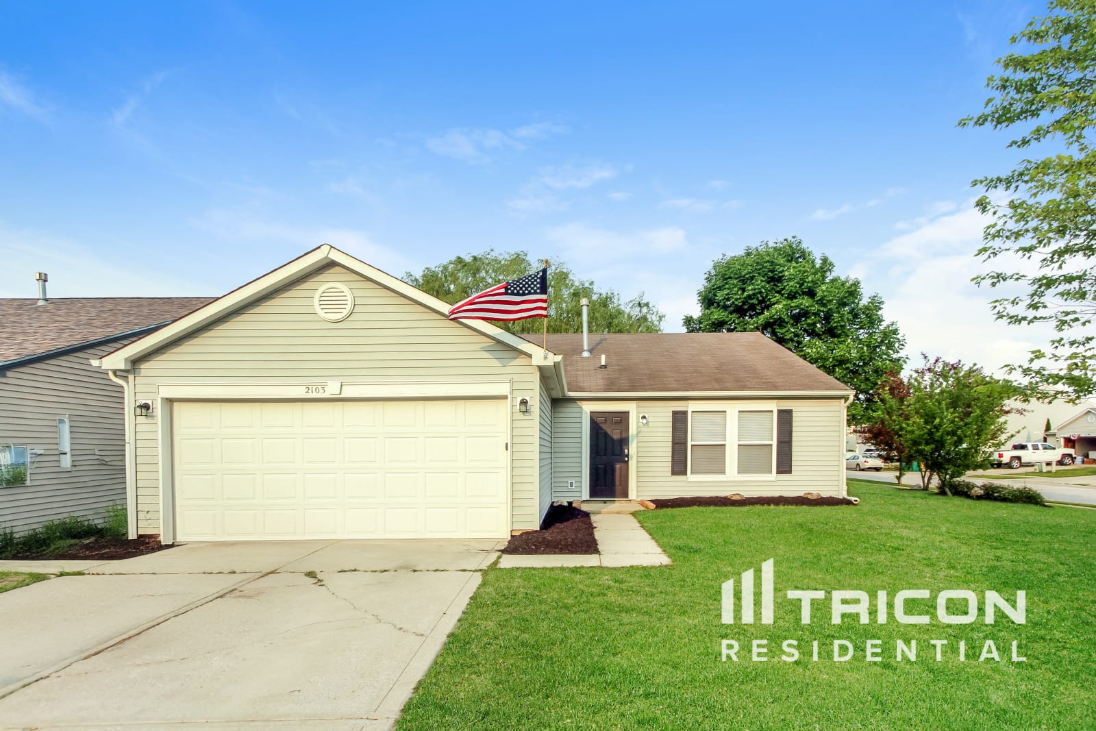 2103 Bridlewood Drive Franklin IN