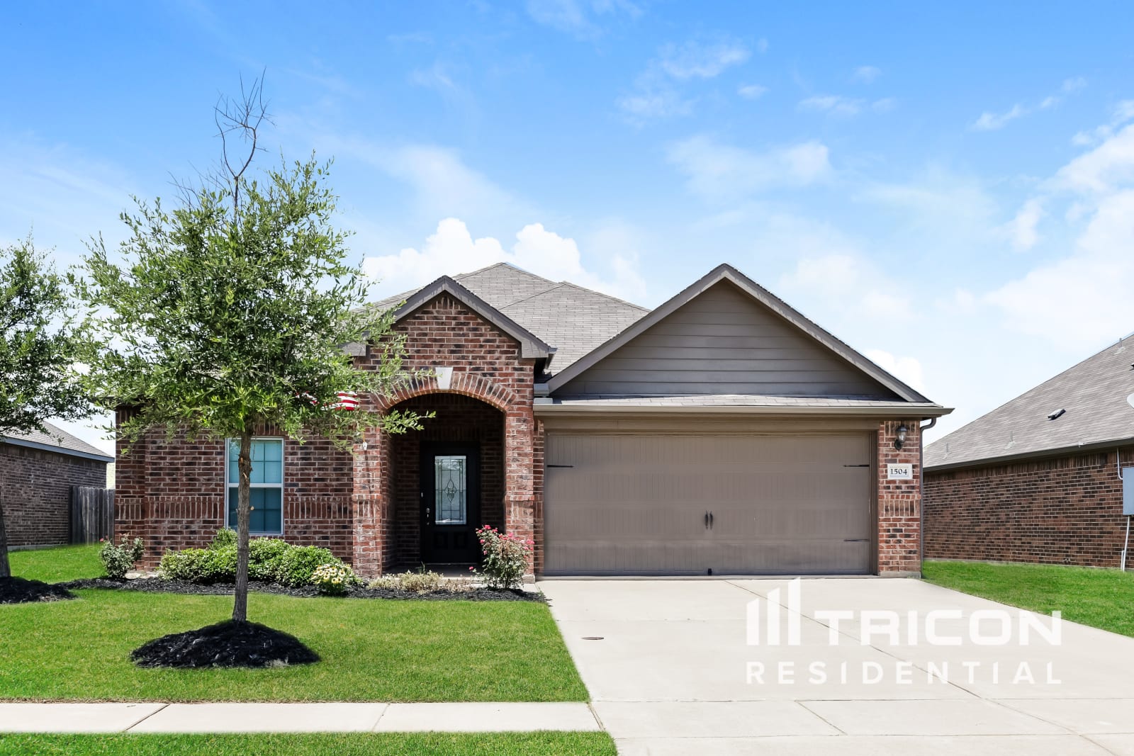 1504 Conley Ln Crowley TX
