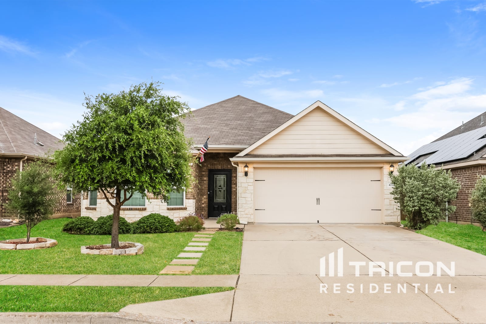 4221 Great Belt Dr Crowley TX
