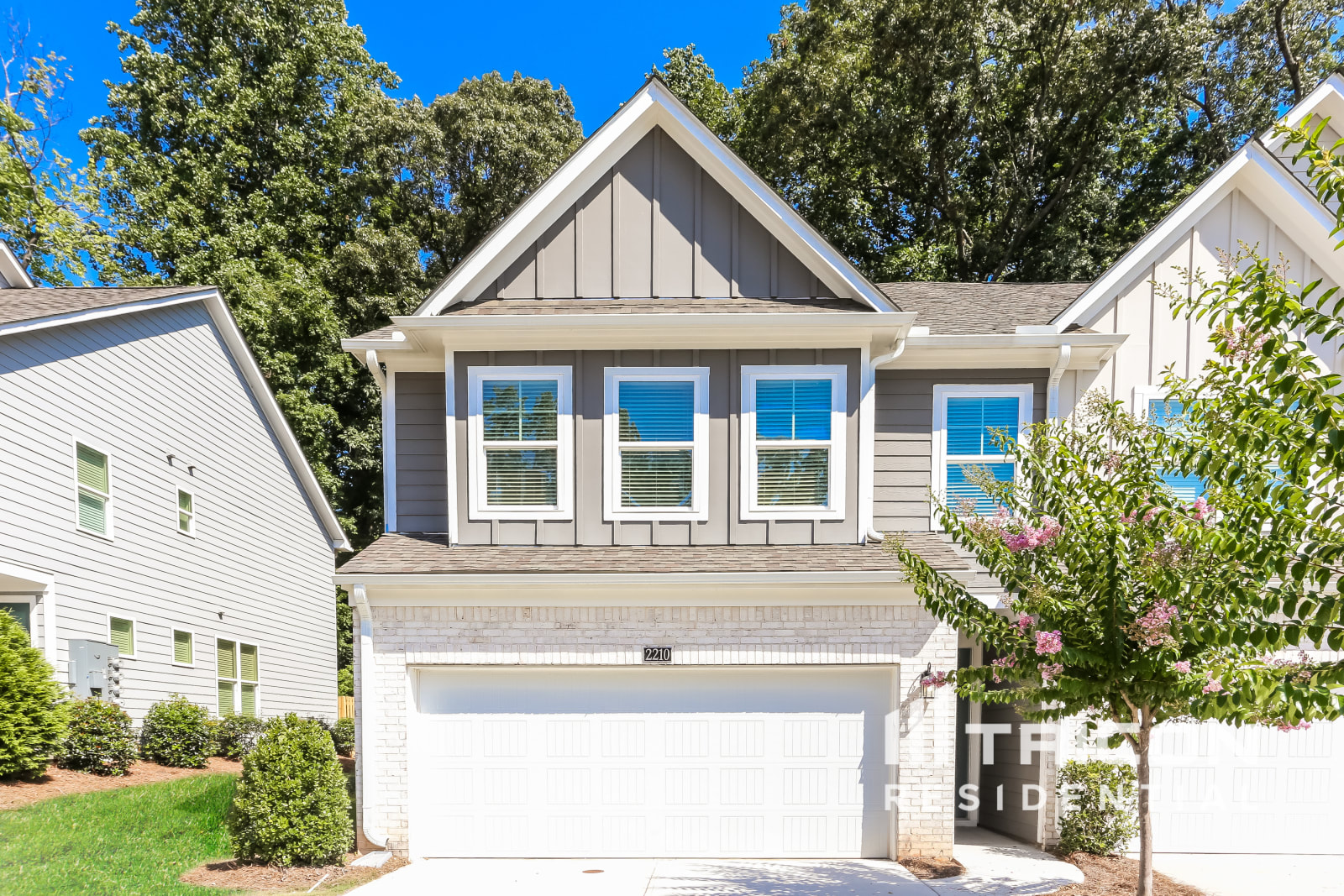 2210 Rosemary Park Ln Lawrenceville GA
