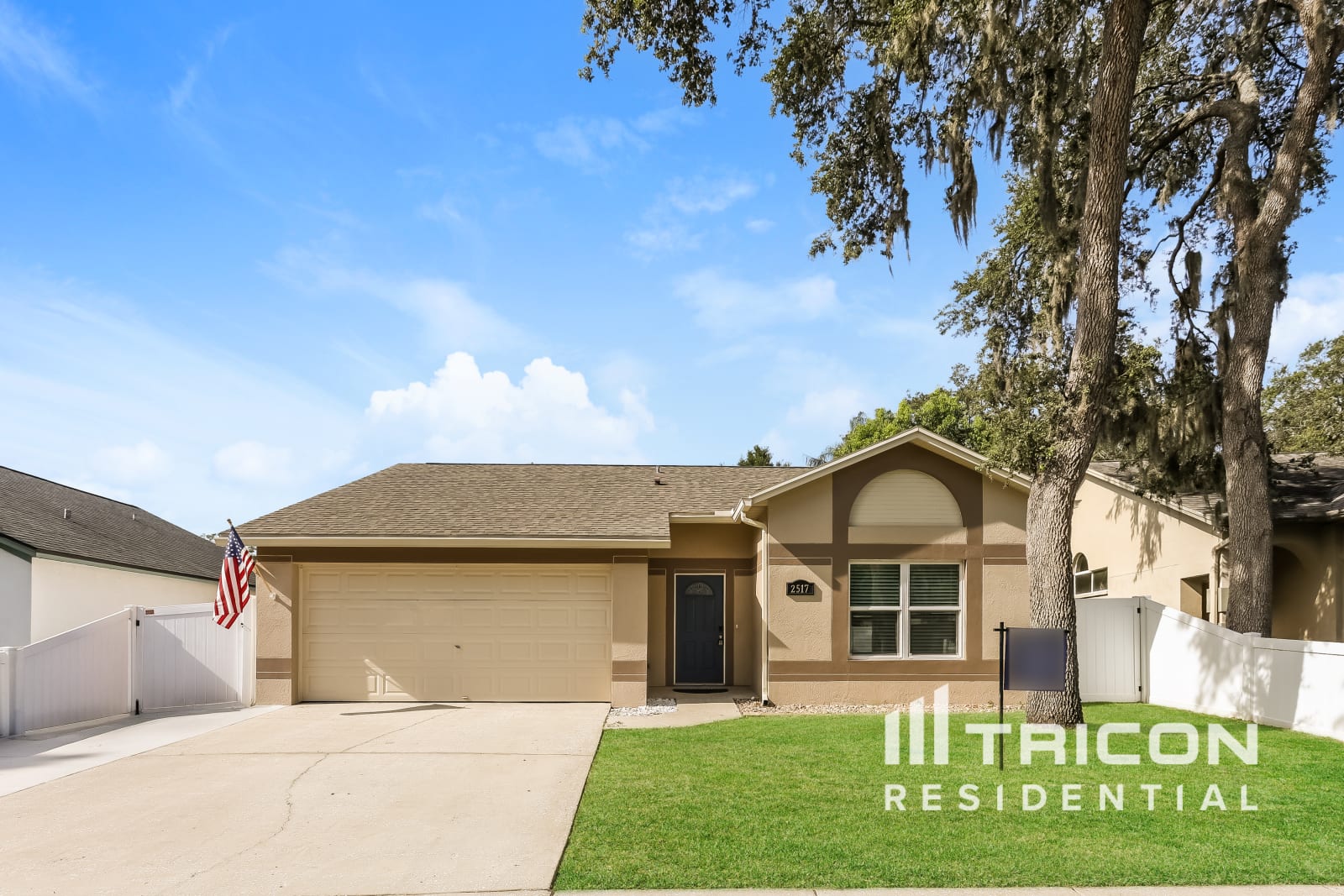 2517 Gotham Way Valrico FL