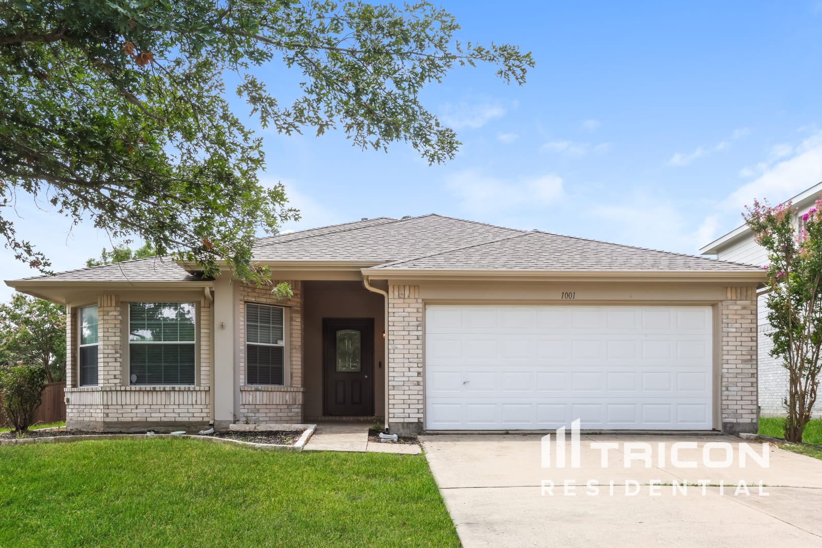 1001 Halifax Ln Forney TX