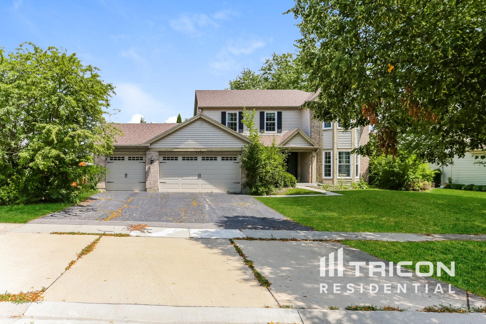 1720 Westbury Drive Algonquin IL