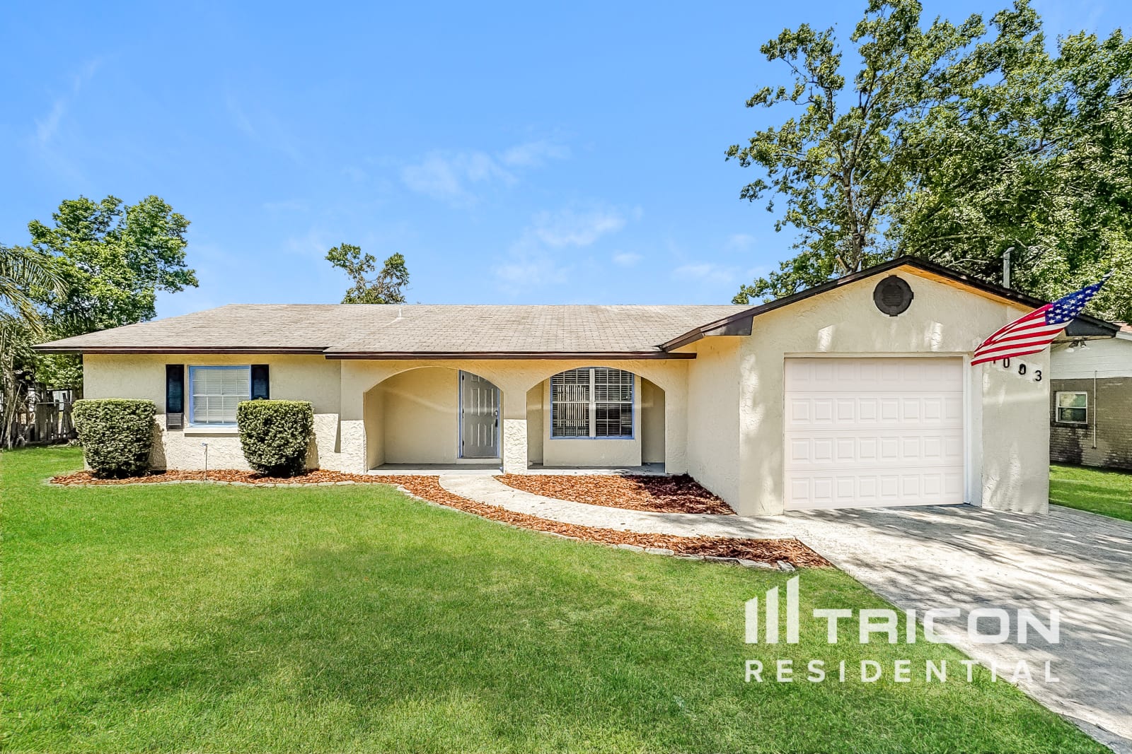 1003 Meadow Lane Brandon FL