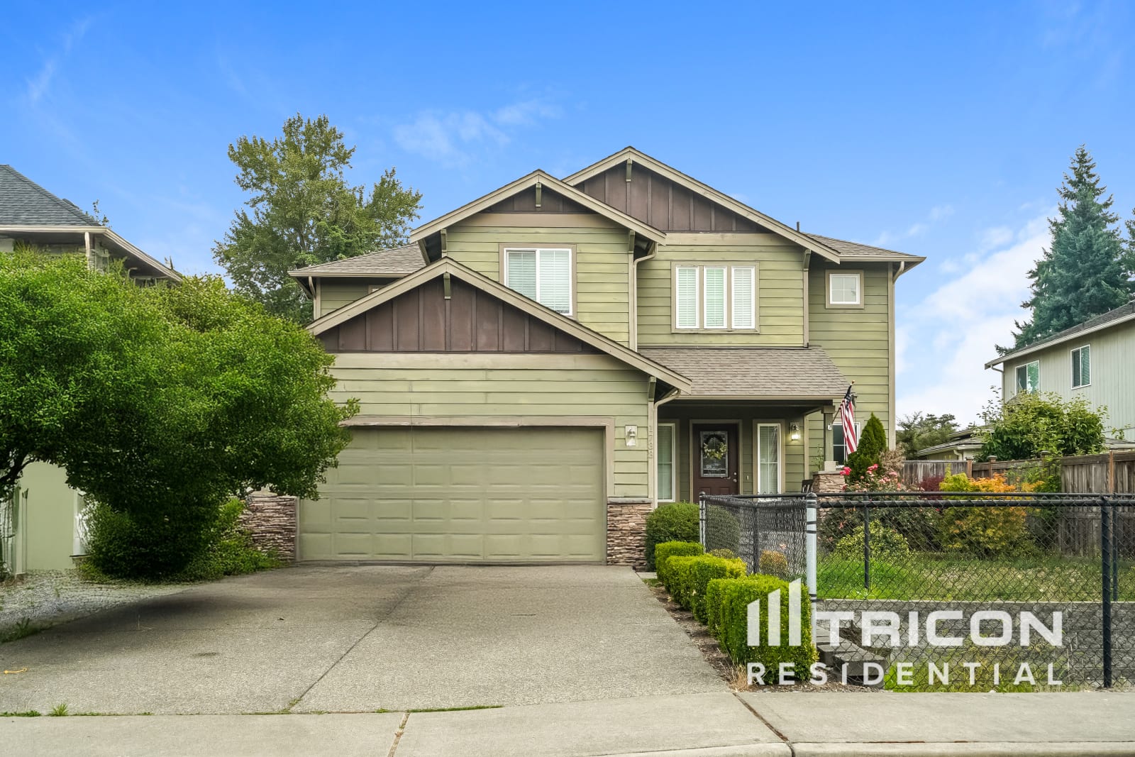 1733 S 60th St Tacoma WA