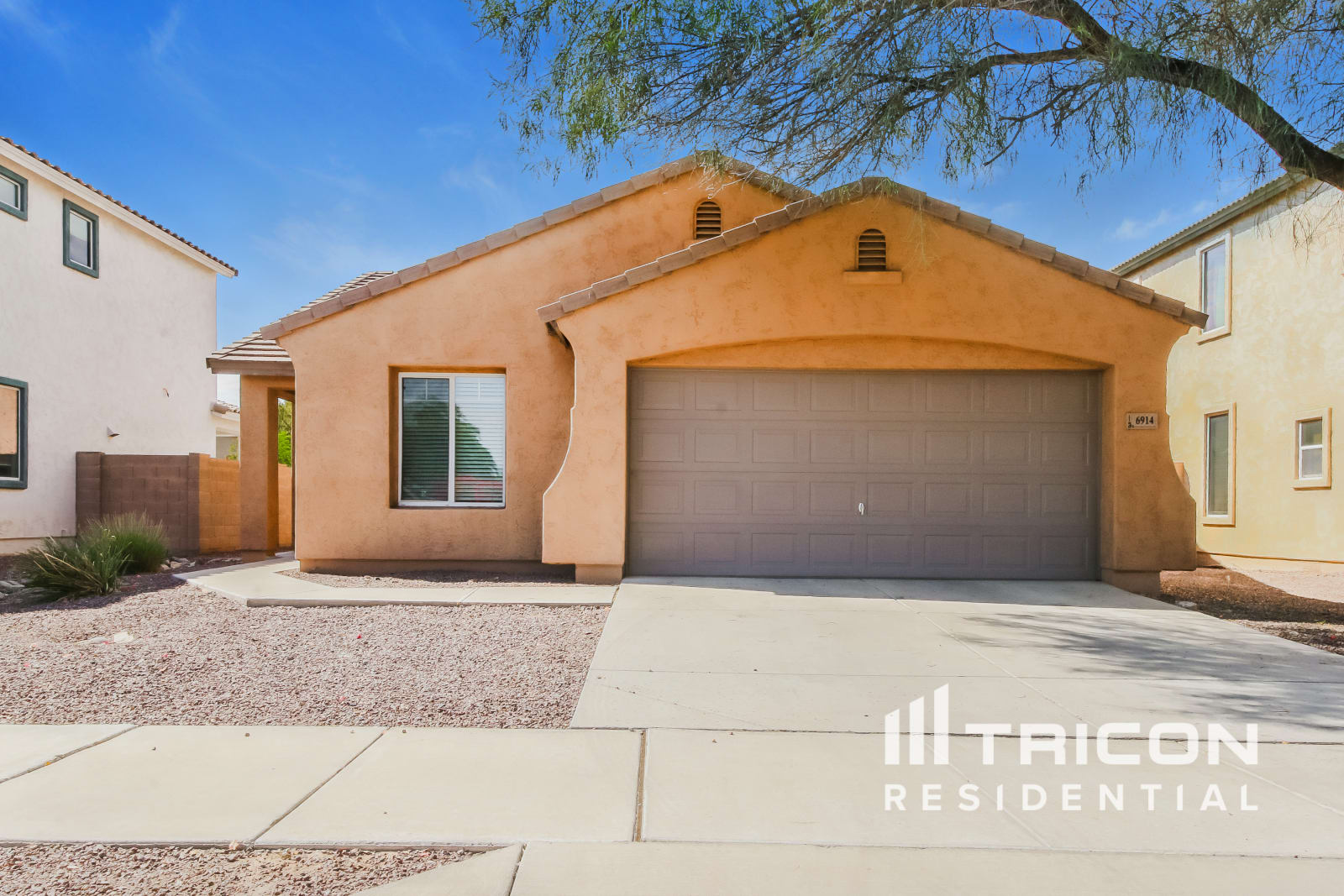 6914 S 38th Lane Phoenix AZ