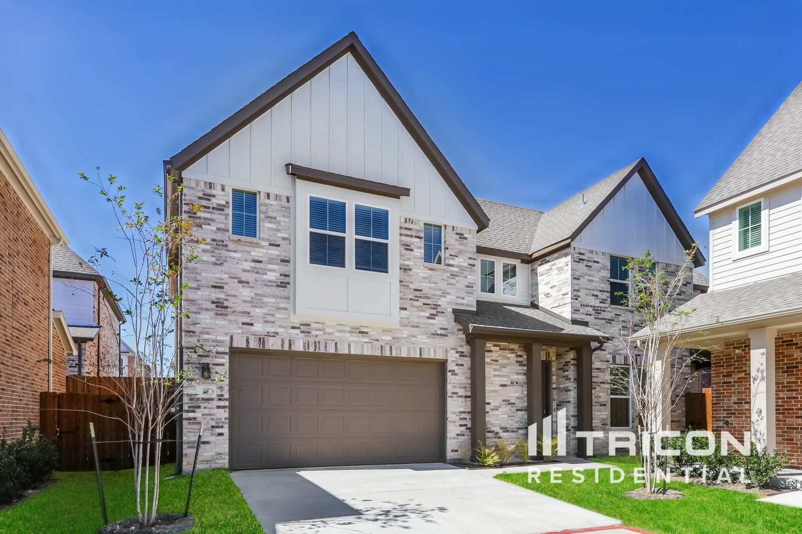 305 Yorkshire Court Saginaw TX