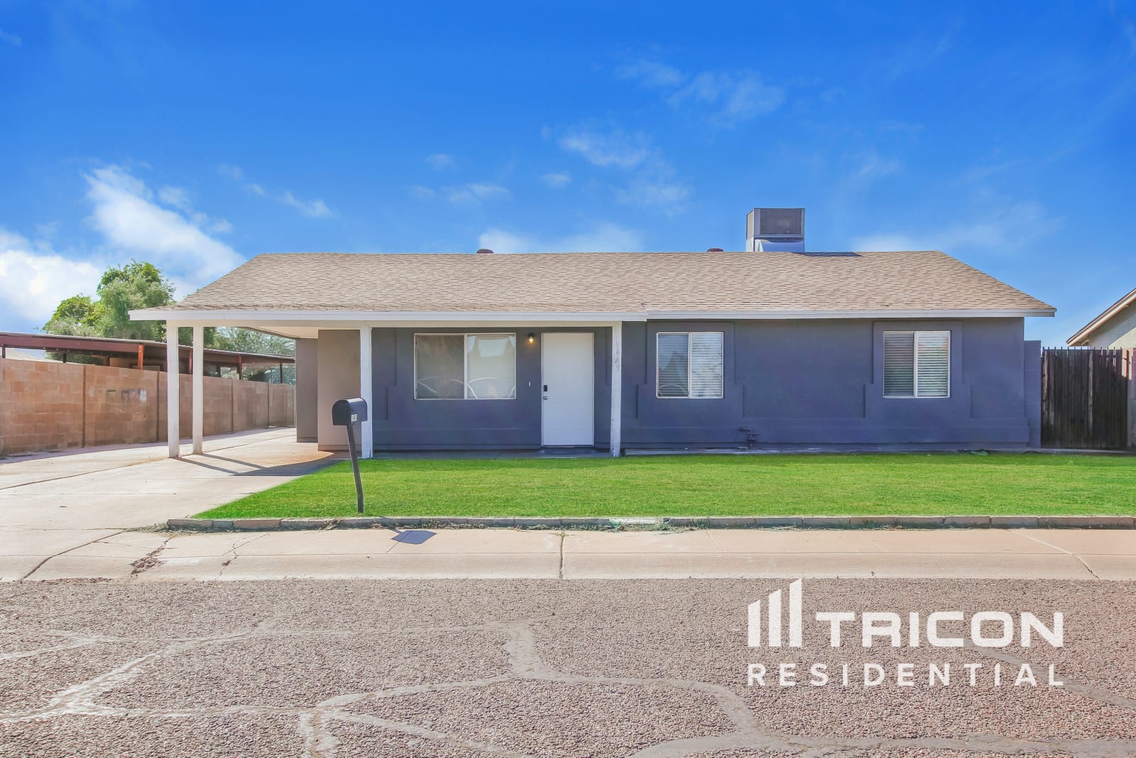 1949 W Chipman Road Phoenix AZ