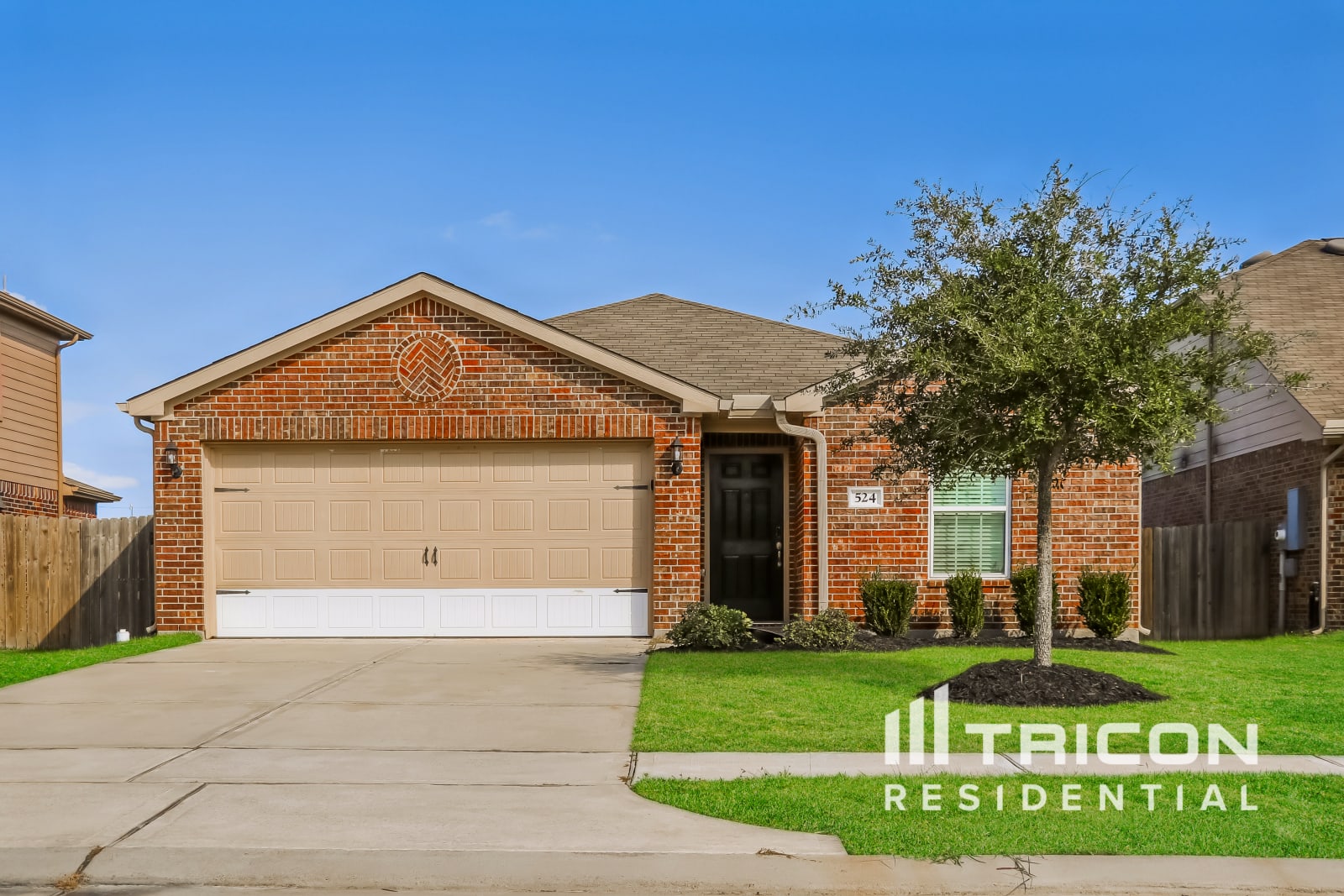 524 Red Dusk Paint Drive La Marque TX