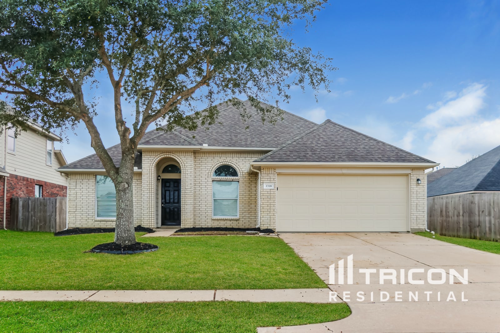 1318 Auburn View Ln Fresno TX