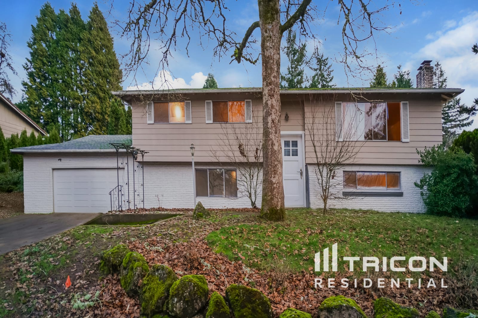 6640 Devonshire Dr Gladstone OR