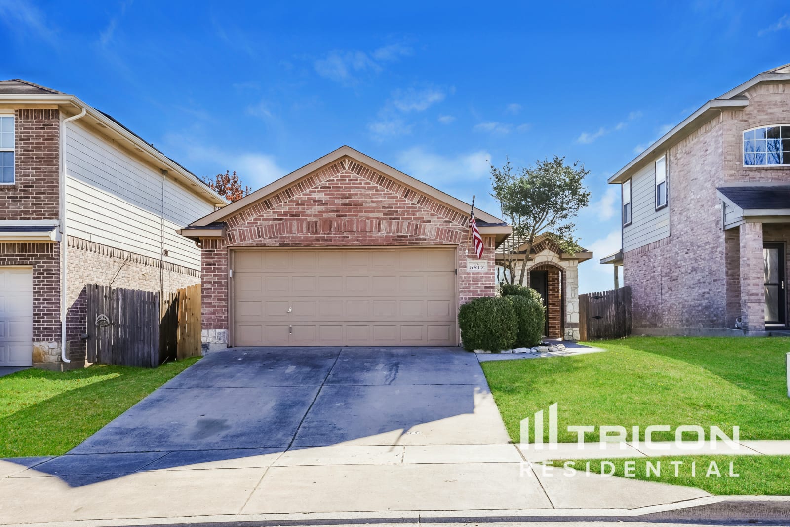 5817 Parkview Hills Ln Fort Worth TX