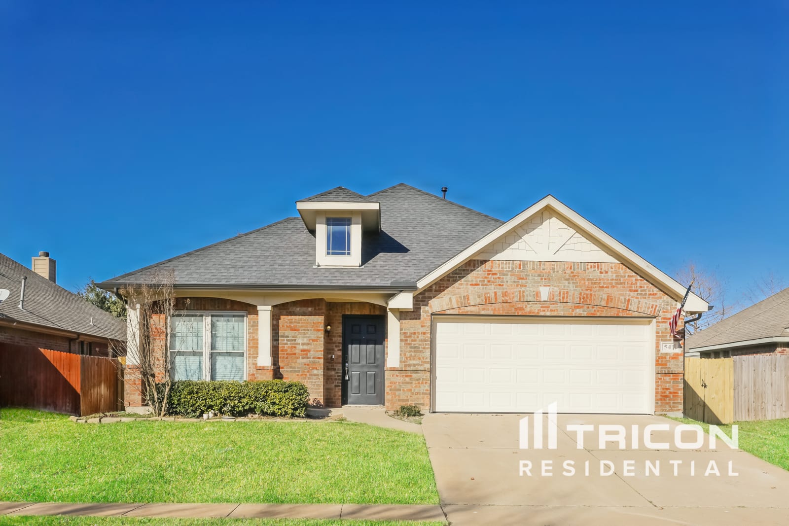 541 Kerry St Crowley TX