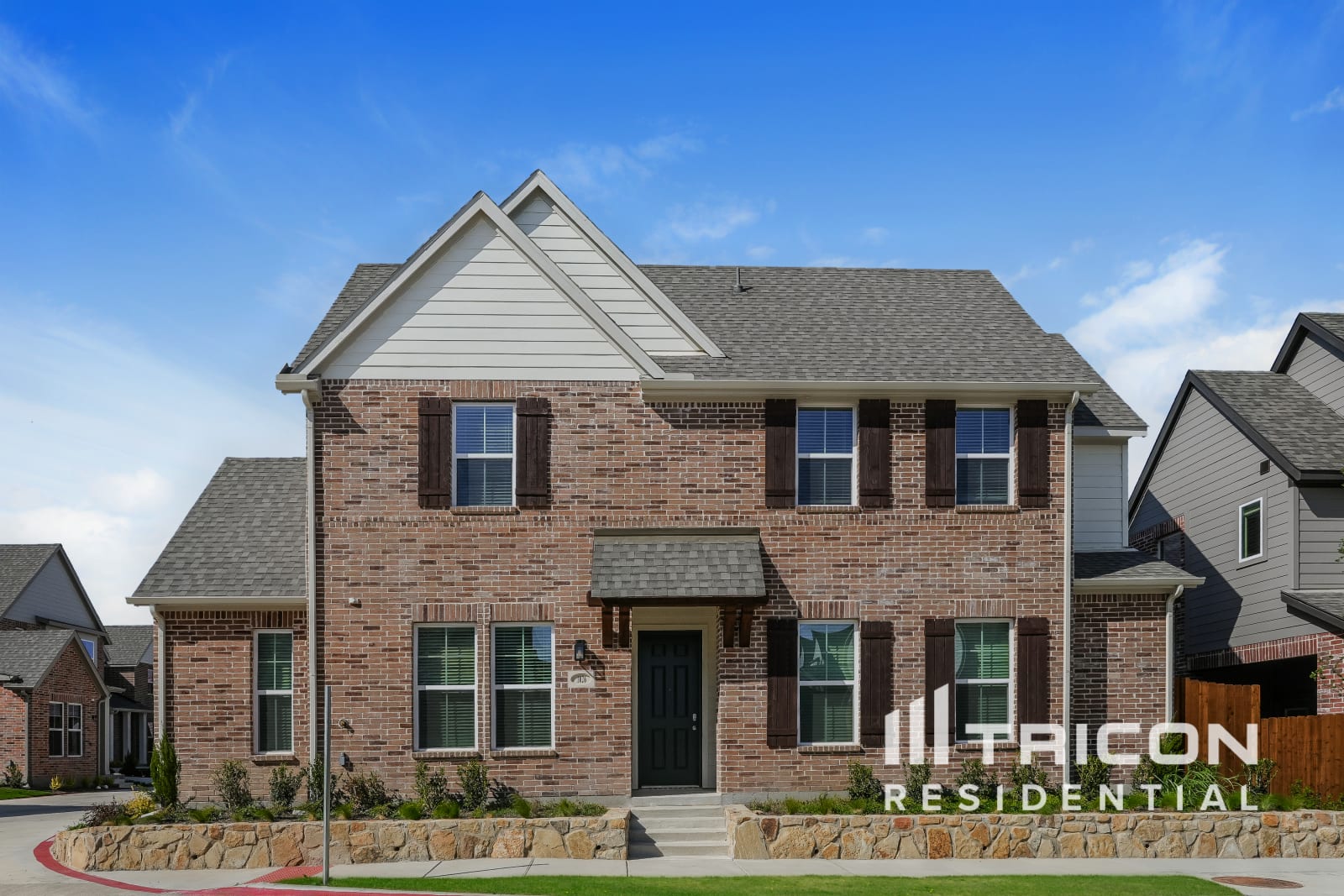 1026 Fallgate Drive Saginaw TX