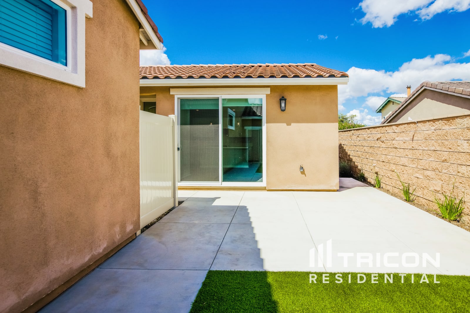 1734 Lorraine Drive Unit 2 Corona CA