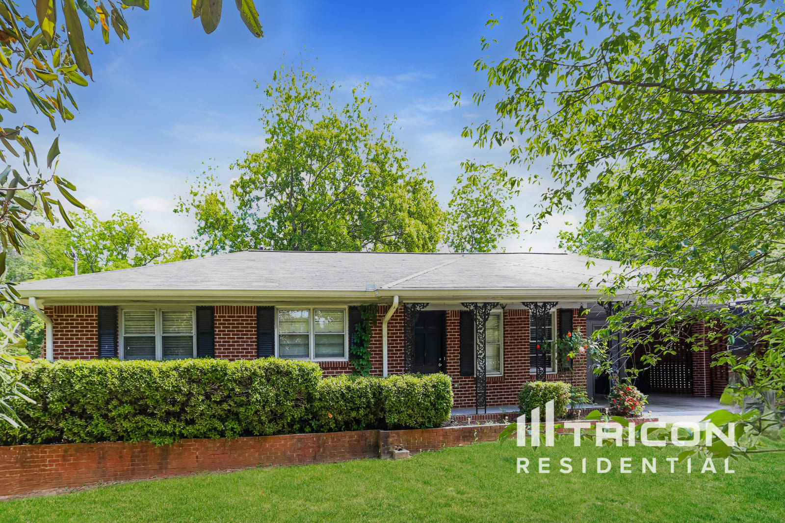 2054 North Rd SW Snellville GA