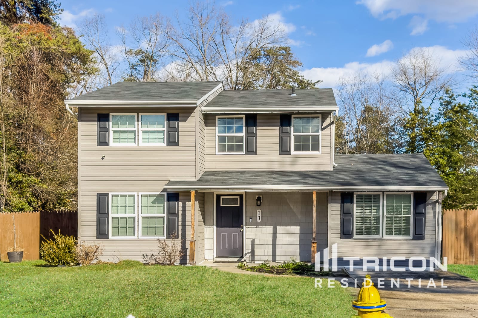 13 Cardigan Ct Waldorf MD