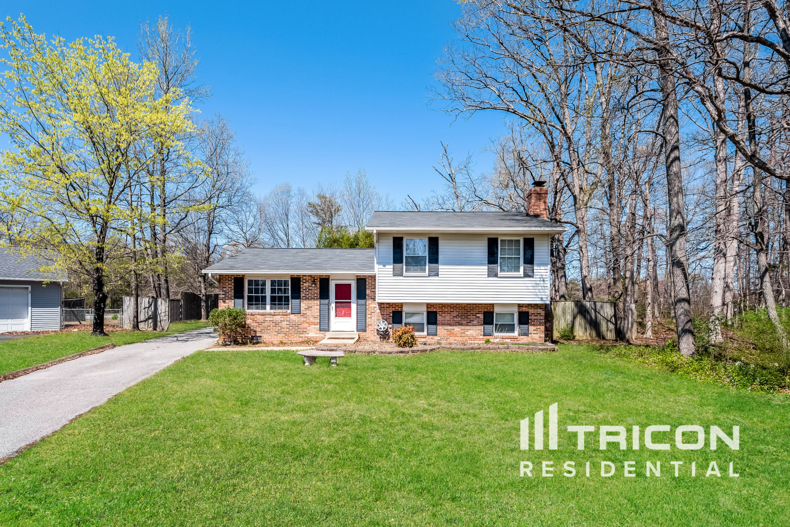2441 Indian Ct Waldorf MD
