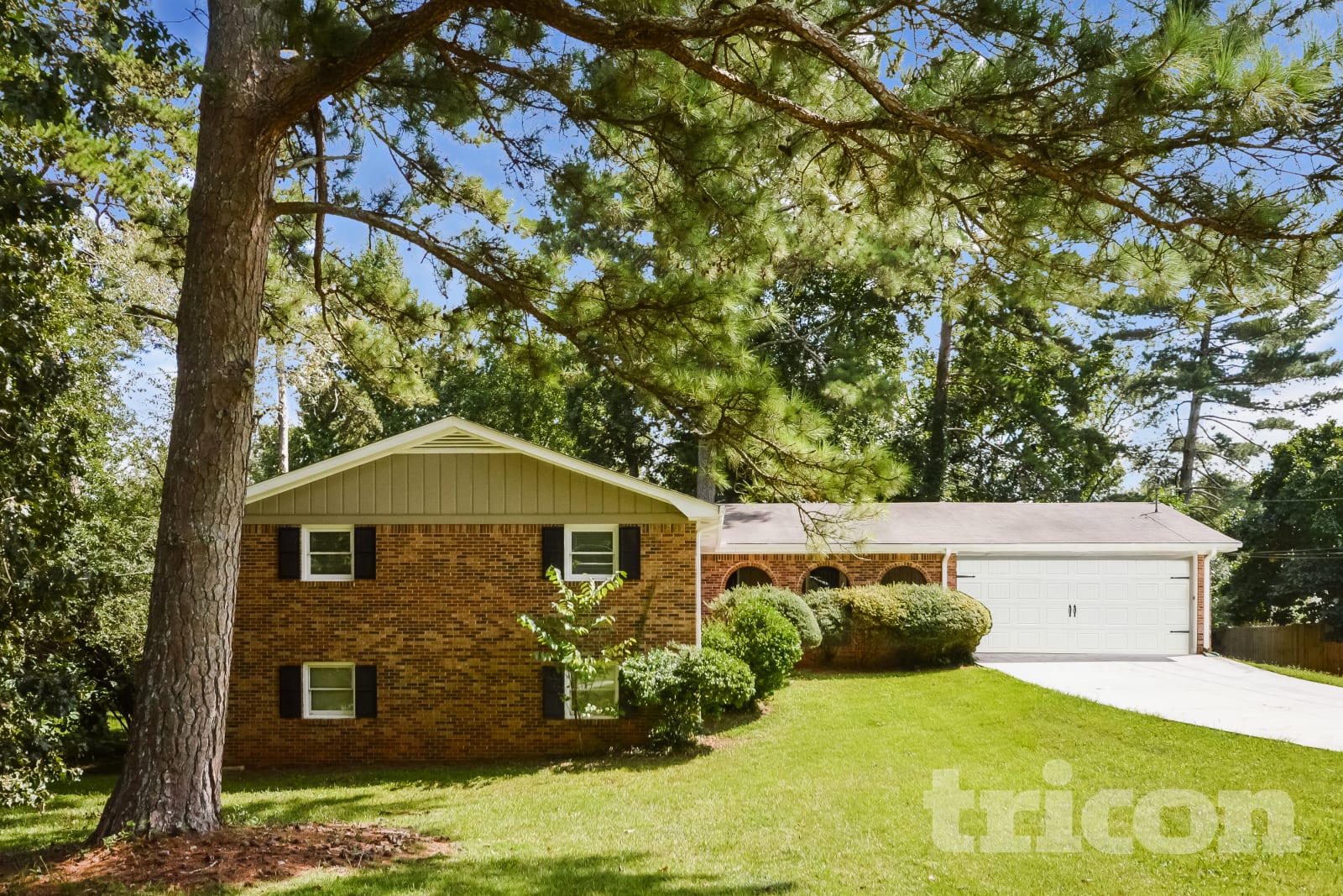 4 Bedroom House – 2075 Surrey Trail, Conyers, GA, 30013