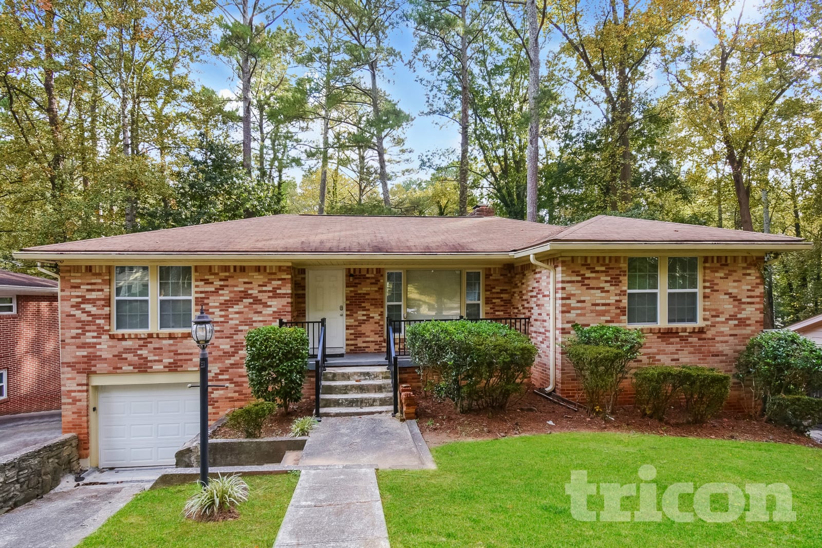 2 Bedroom House – 381 Waterford Road NW, Atlanta, GA, 30318-7246