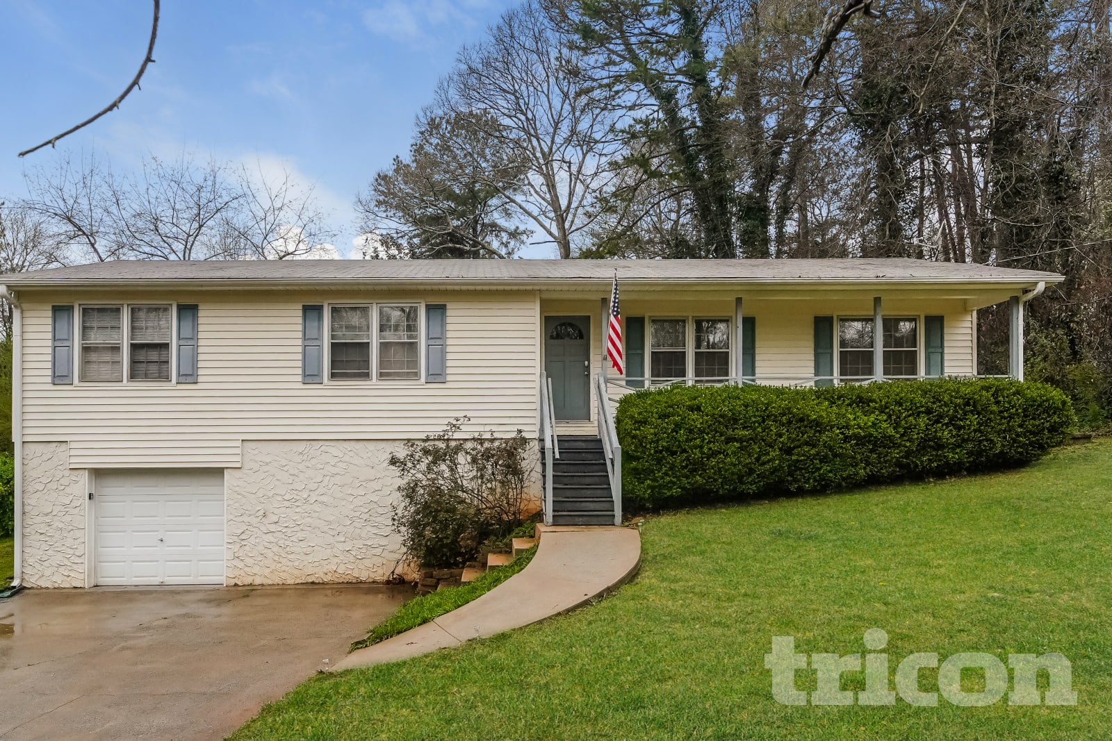 3 Bedroom House – 507 Neil Court, Woodstock, GA, 30188-4204