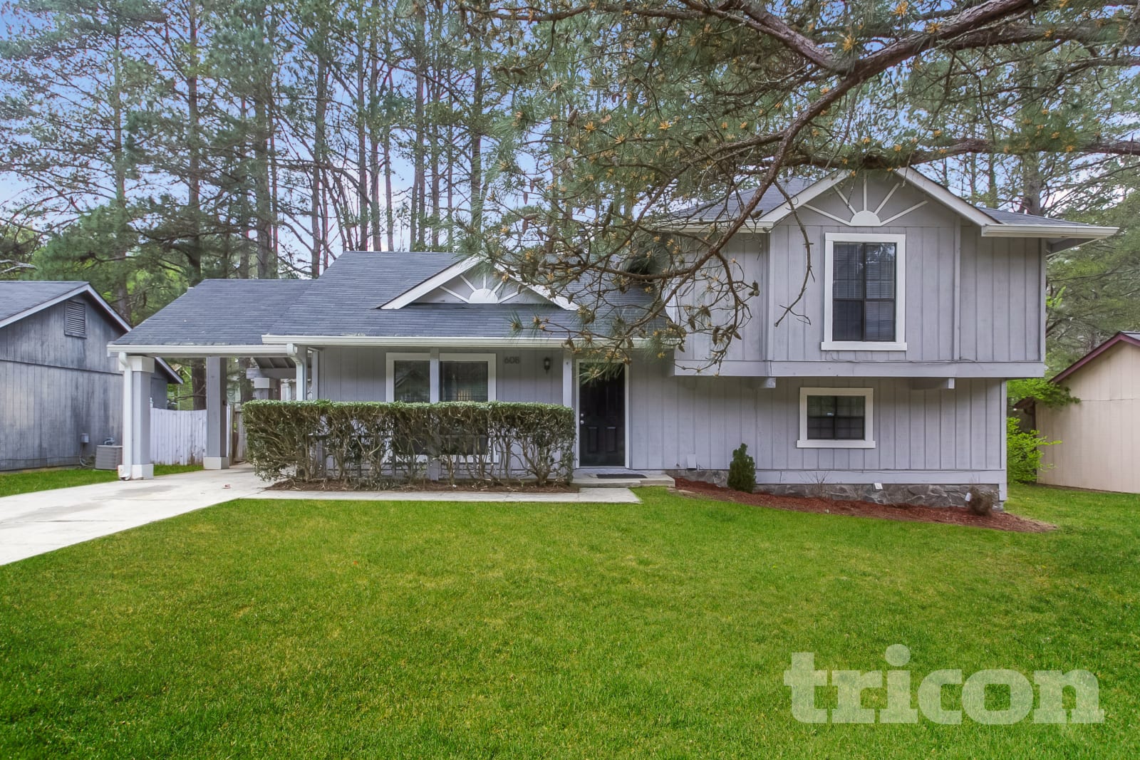 3 Bedroom House – 608 Utoy Circle SW, Atlanta, GA, 30331-4338