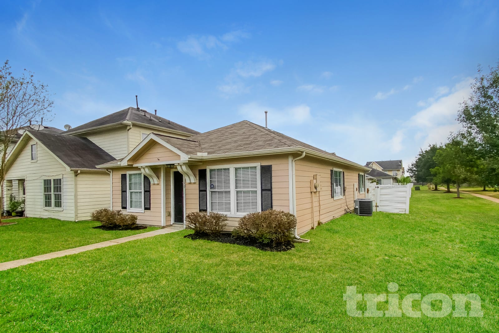 3 Bedroom House – 1130 Verde Trails Drive, Houston, TX, 77073-1856