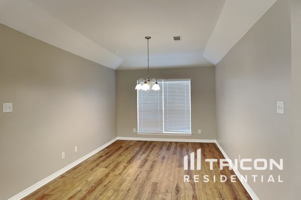 Find Homes in Waxahachie, TX, USA, Dallas, TX