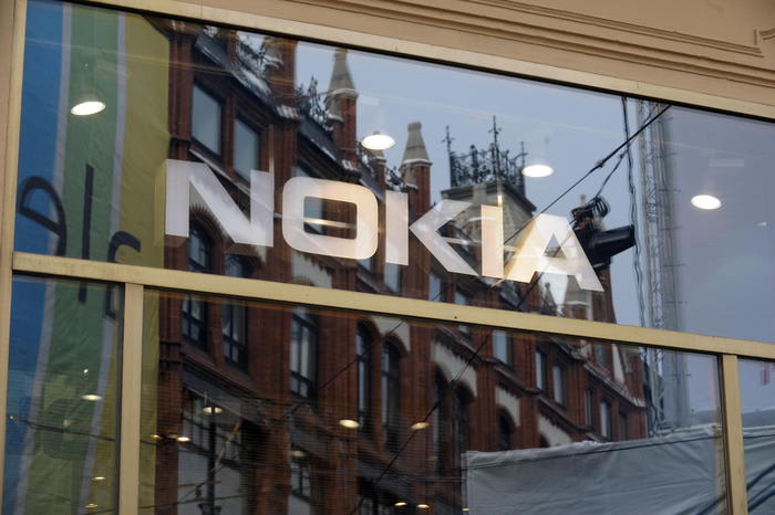 Nokia: progetta tagli per 5-10mila lavoratori al 2023
