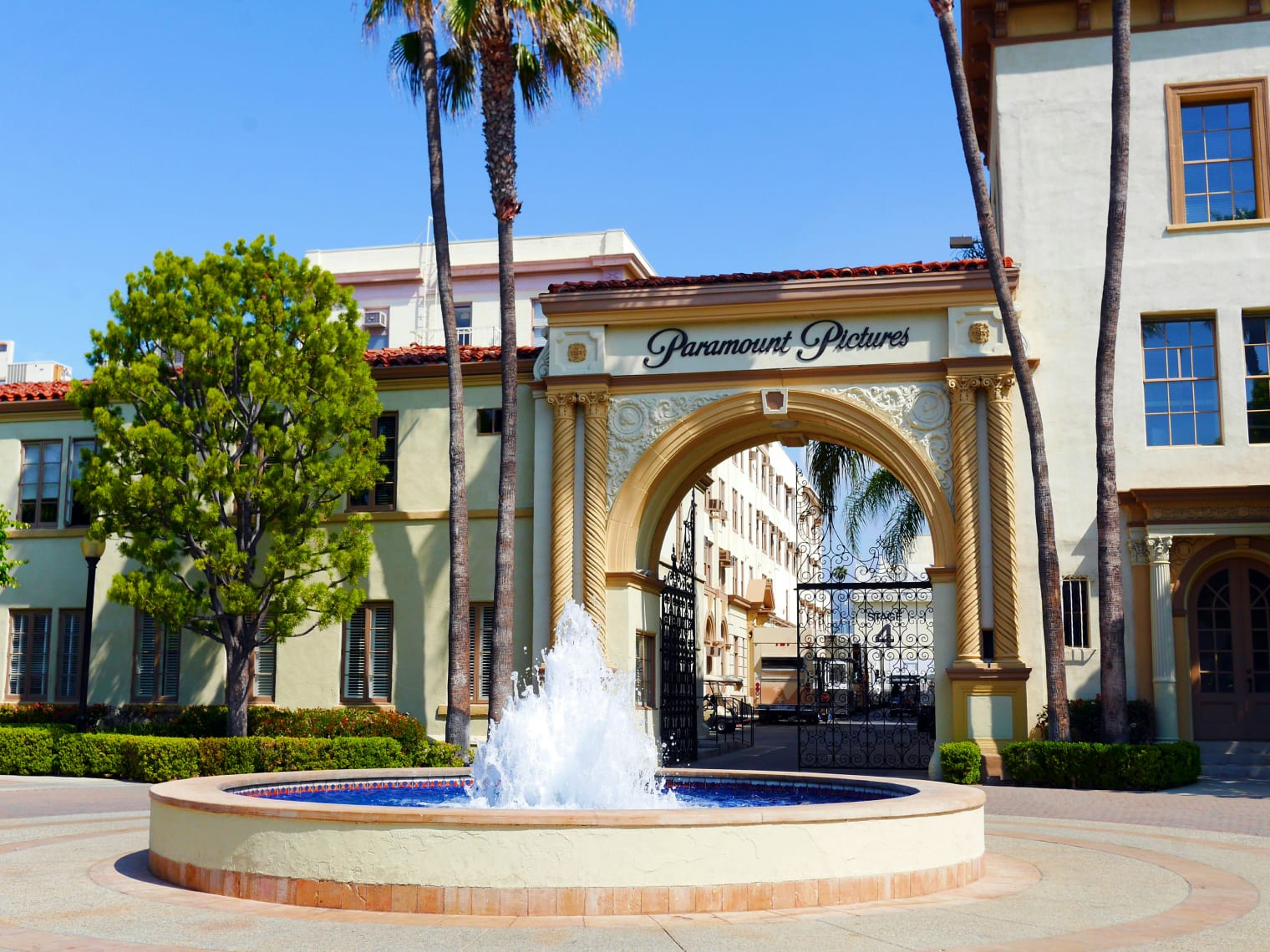 Paramount Hollywood