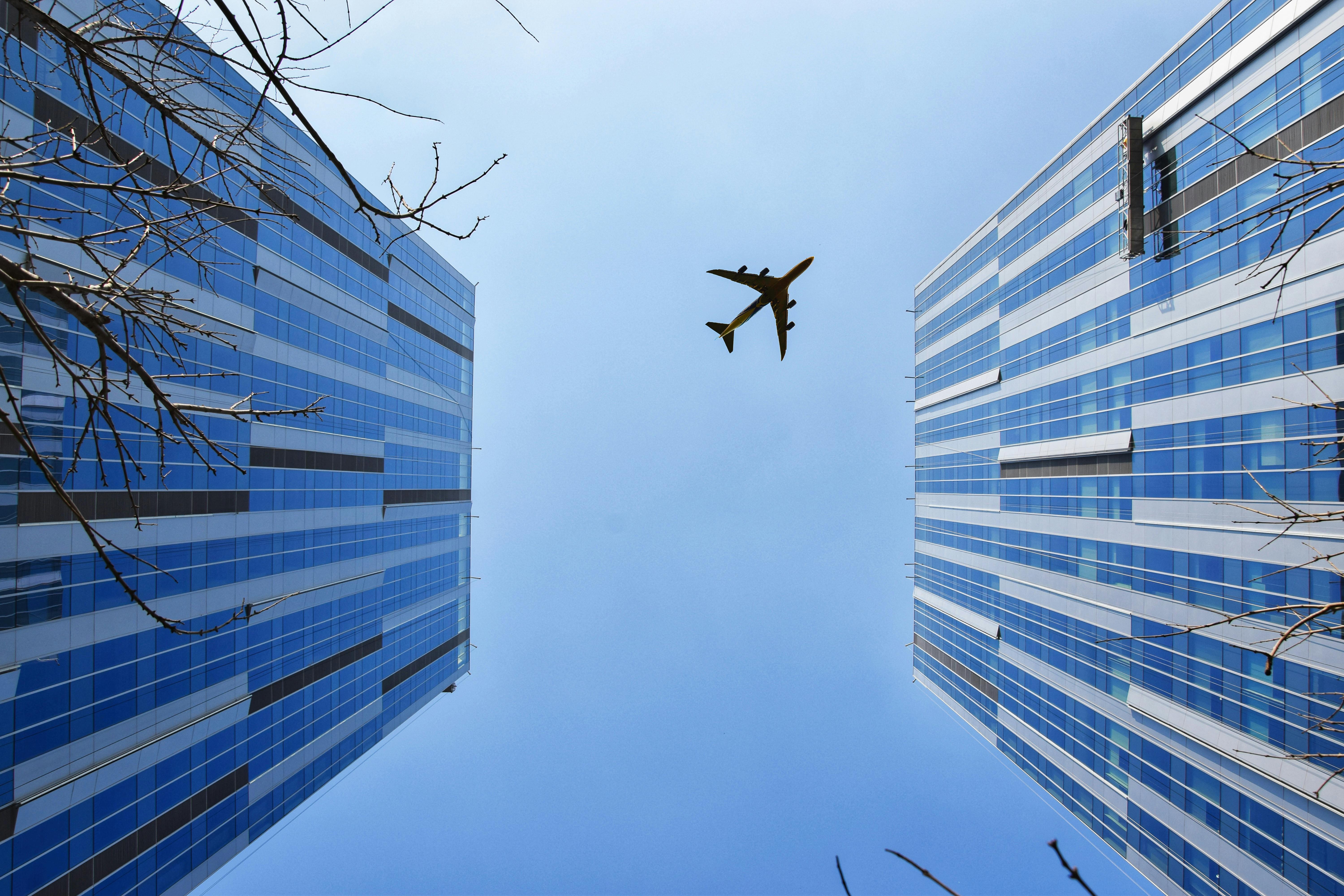 La première classe en avion pour les voyages d'affaires : un choix stratégique pour les entreprises