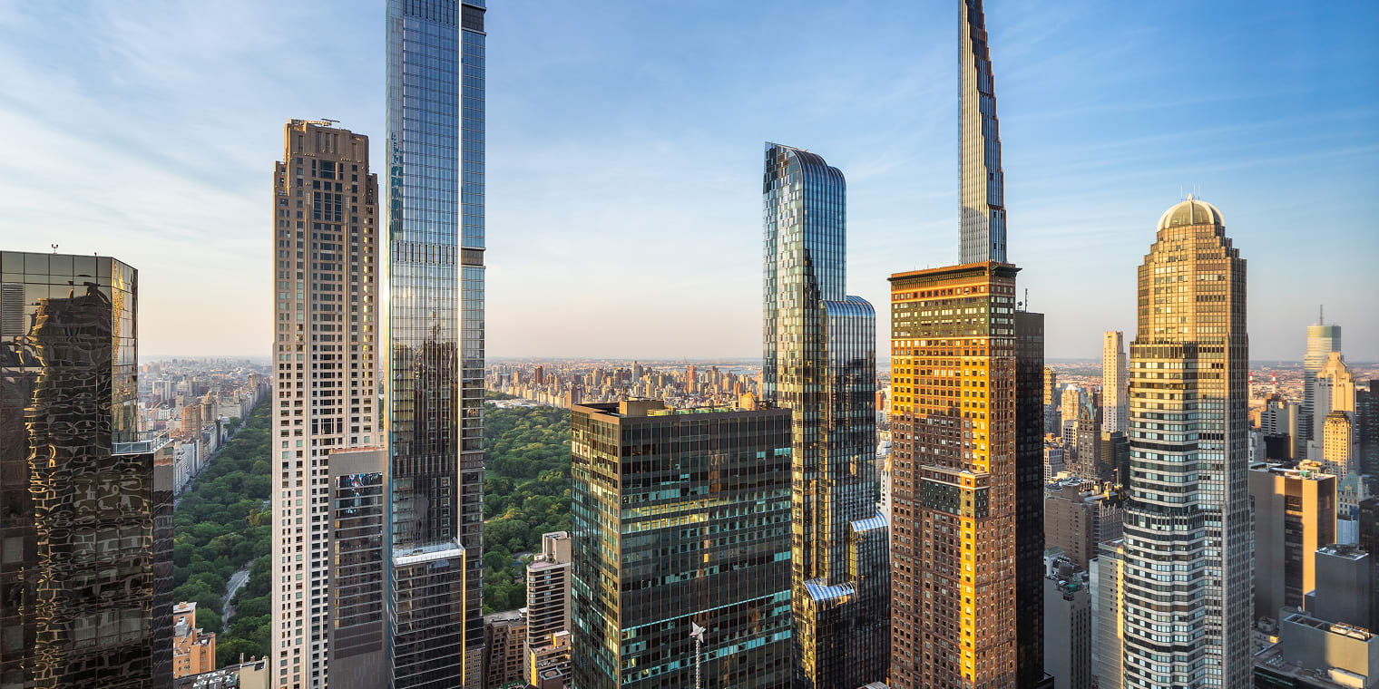 Expensify Alternatives - City Skyline