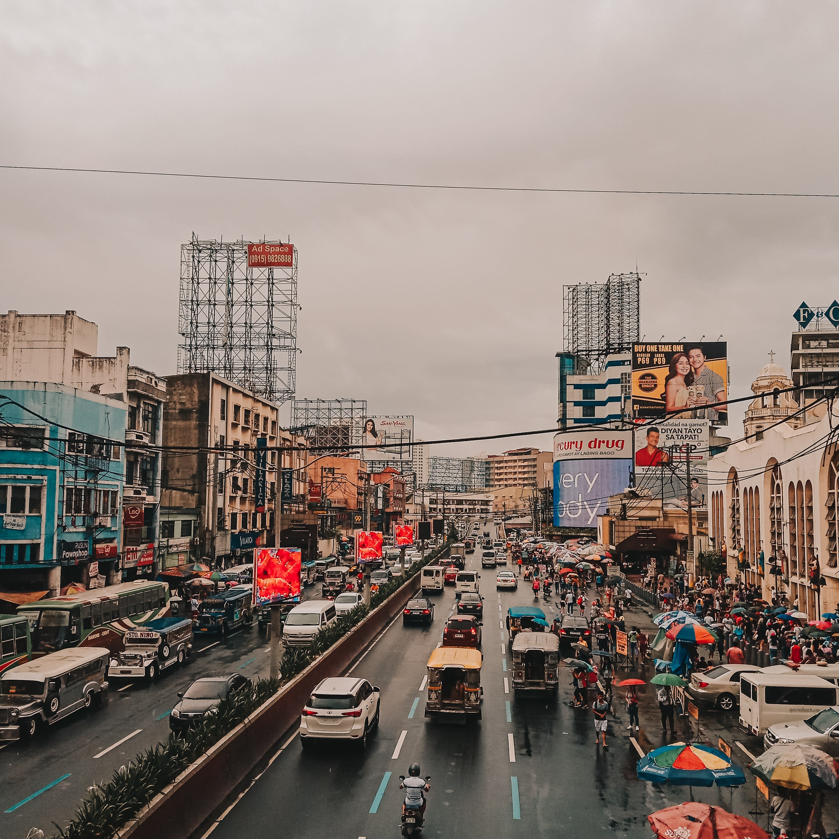 Manila Crowded City